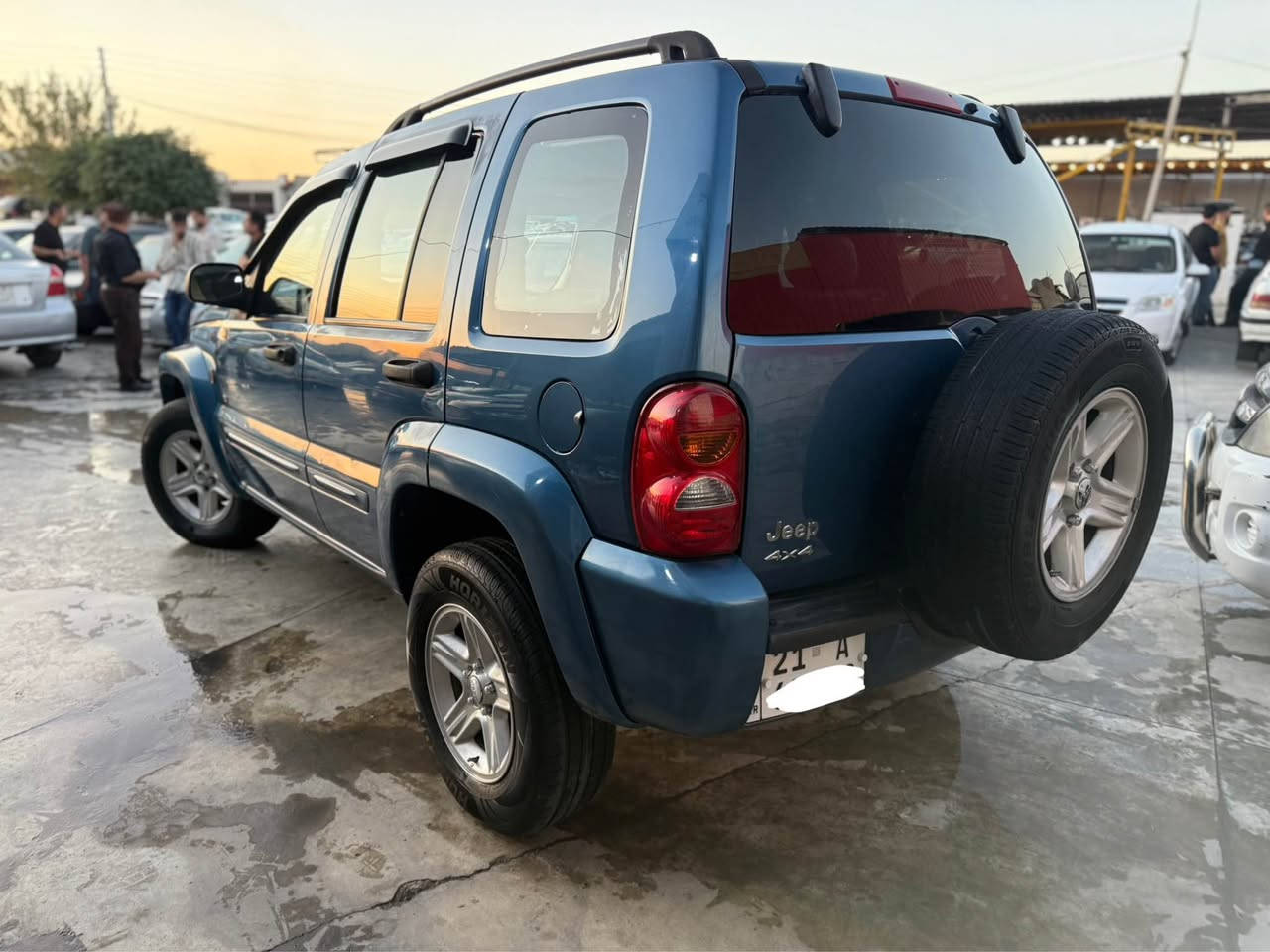 جێب لیبەتی ٢٠٠٣ 
دەبڵ ئەکسل بەشەرت
گێڕو مەکینە بەشەرت 
سەنەوی تا2030 تازەیە 
تەحویل و وەکالە بەشەرت 
٣بۆ ٤پارچەی بۆیاخە بێدەعو ناوگرتن 
75$کەمێک معامەلە 
ژ.م ***********
*********** 
جيب ليبرتي 
كير محرك تبريد بشرط
دبل اكسل بشرط
سنوية جديد حتا ٢٠٣٠
تحويل وكاله بشرط
٤قطع صبغ بدون ضربة
سعر ٧٥$ بي مجال
*********** السليمانية, العراق
