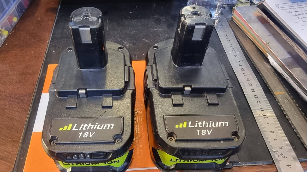 بطاريتين ليثيوم السعر ٦٠٠٠٠


**إذا كنت صاحب هذا الإعلان وتريد حذفه لأي سبب، رجاءا أرسل رسالة إلى الدعم الفني**