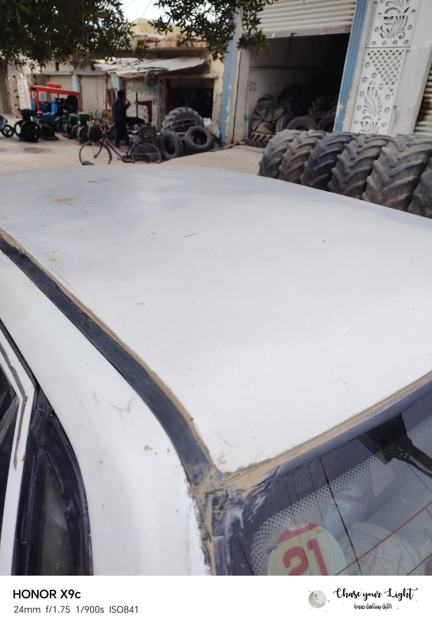 سايبه ٢٠١٢ سياره خير من الله حداديه محرك تخم تاير سياره بيه ضربه ومعمره تكمه وبيه قماره ومعدله ع بارد مكان سياره بابل شوملي   سعر. ٢٥ ورقه  وسياره بسمي 
***********
