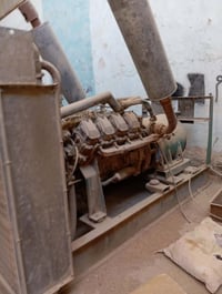 افيكو • ٨ سلندر • مكينة شغاله