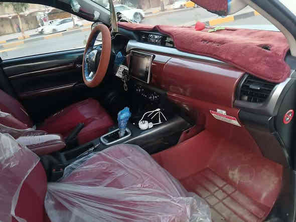 تويوتا ٢٠٠١٨ فول بدون ملاحظة السيارة على وضع الشركة مواصفات شركة مهند تيربو  كير اتوماتيك  مري شفط السعر ٢٧٥ وبي مجال غليل حك الجية هتف ***********
