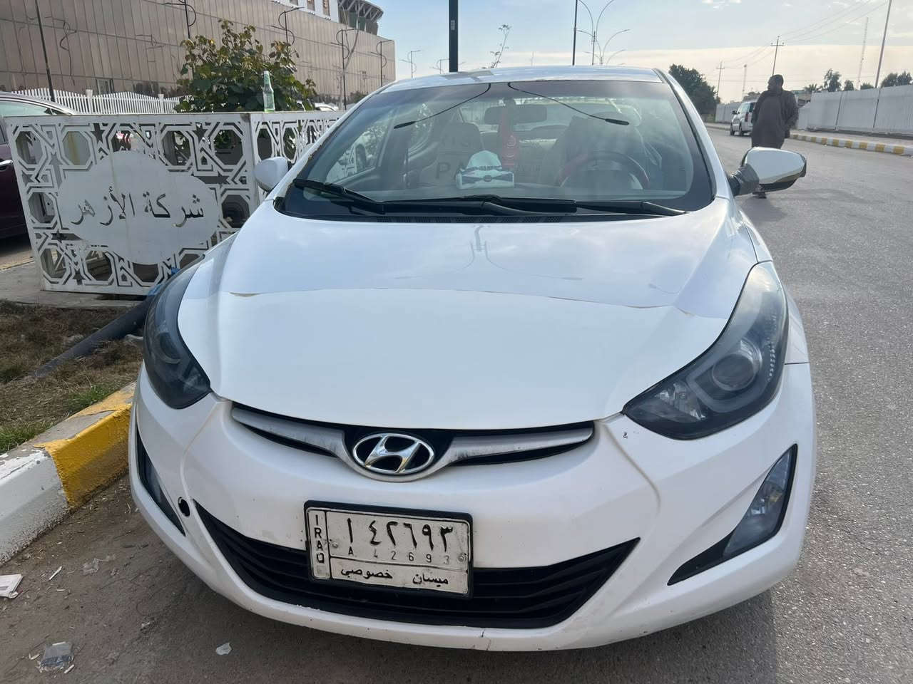 السلام عليكم. النترا مديل ٢٠١٦ للبيع رقم ميسان. مداور ثاني يوم. محرك ١٦٠٠. معله كازكيت علمود الدوانز. يعني السياره اسم الدوانز مابيه حداديه. تبريد. مكينه كير. تخم تاير جديد.   بيه صبغ جاملغ امامي. والباب الخلفي  فقط مفتوح السعر 100. وبيه مجال بسيط.   مكاني ناصريه سوق الشيوخ ‭٠٧٨٠ ٨٤٩ ٢٩٠٠‬
***********
