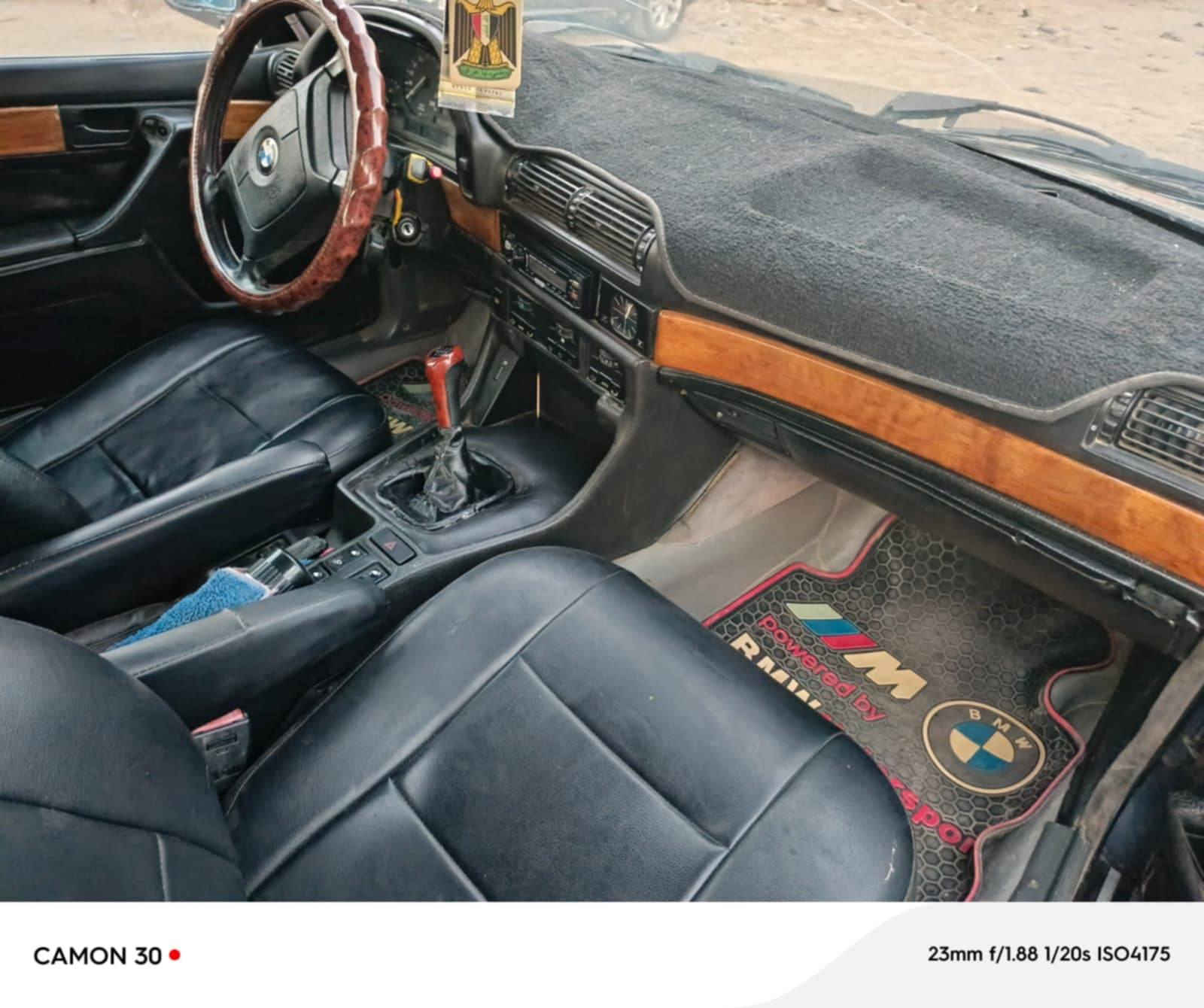 السلام عليكم ورحمة الله وبركاته 
اخوان بيئم 735 مفتوح 
كير عادي 
للبيع او مراوس حسب قناعه 
رقم بغداد 
سيارة حلوة كلش وكاعدة وعد يمناك 
تبريد شغال 
سعر 55 وبيه مجال للشراي 
للستفسار، *********** واتساب  
مكان واسط
