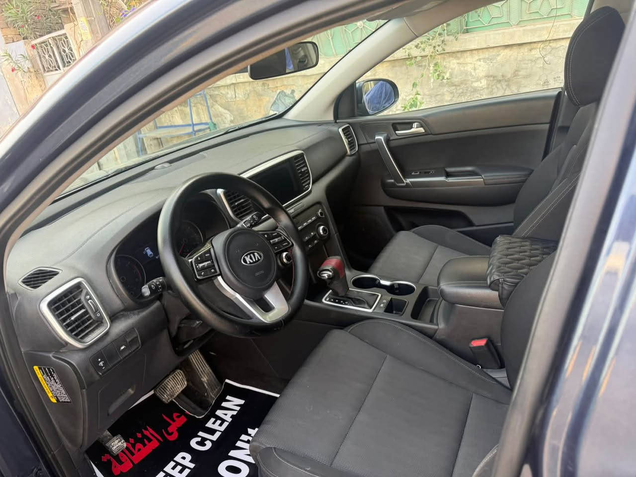 سلام عليكم كيا سبورتج موديل 21حادثه جنطه ولا قطره صبغ بيه السعره170 رقم *********** مكاني بغداد الحريه
