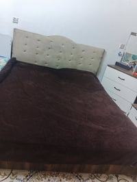 غرفة نوم • أثاث