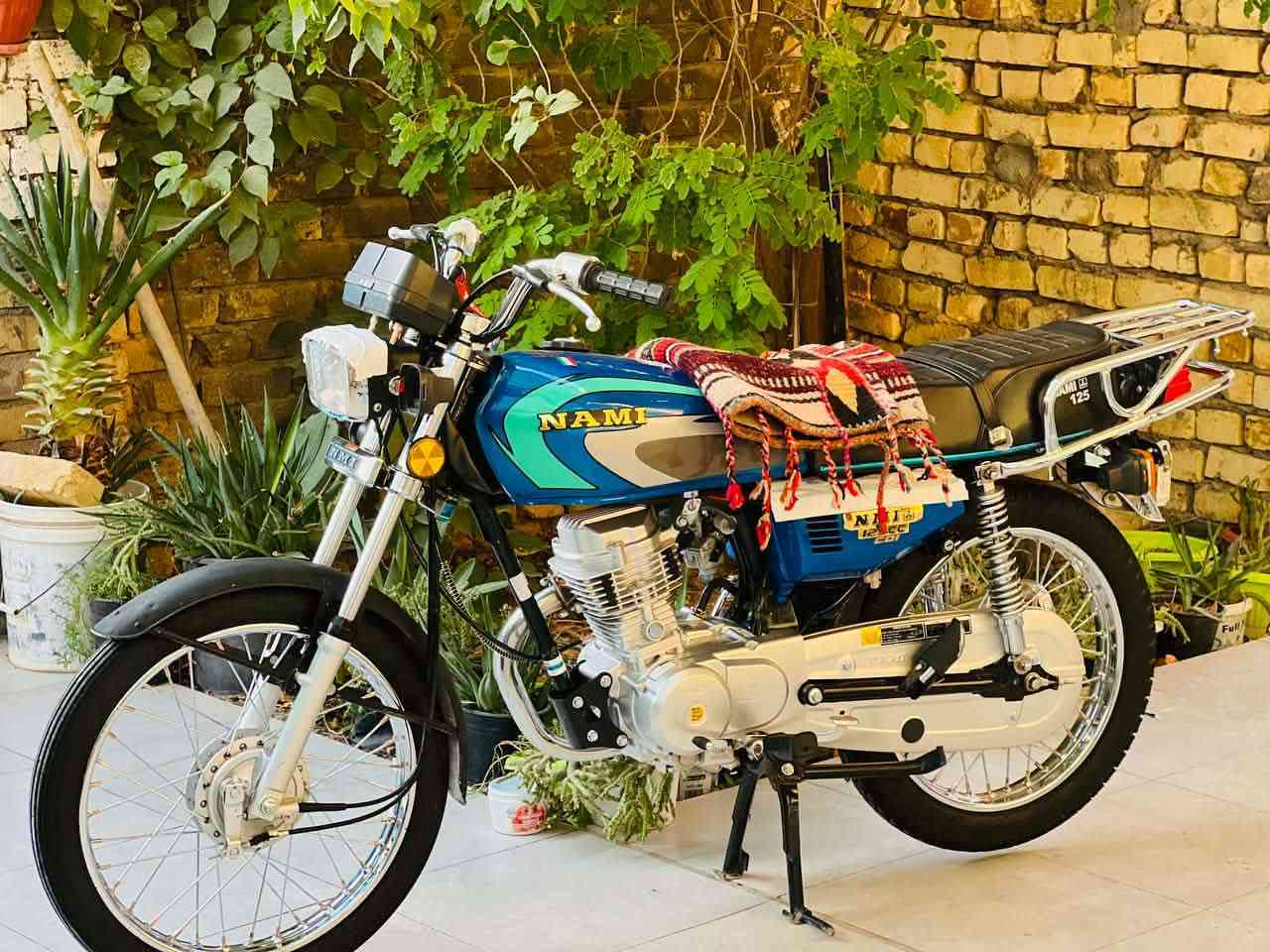 سلام عليكم درجة للبيع نامة شلامجة 23مكفولة كفالة عامة ونضفة كدامك المكان حلة الحمزة الغربي السعر 1350)/رقمي ‏‪0788 587 0371‬‏//والشراي يدلل🖤💫
