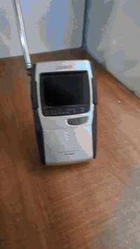 تلفزيون جيب ماركة كاسيو
يخدم VHF و UHF
نظيف جدا 
هوائي طويل
٤ بطاريات قلم
لمعرفة السعر اكتب تم لرفع المنشور
واتس اب ***********
