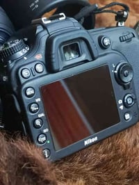 نيكون D7200 • عدسه 18-140 VR • شتر 17الف