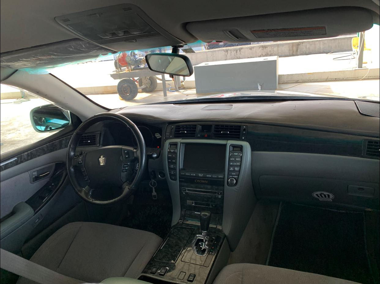 43$✅شاهینە بڕاوە182
2005 ناو ڕەساسی بەسمە ڕەش ڕەنگ سلڤەر  
قفڵ مەرکەزی سەلاجە  تەبرید سارد و گەرم تبرید مەرکەزی
3 پەردە  4کوشن کارەباا  کوشن خەزن 
ئاوێنە کارەبا  شاشە وکامێرا  سوکان ڤۆلیۆم 
سیستەم ئێم پی فایەر 183 هەزار رۆشتوە جایز جایز
تایەی تازەیە جامی هەلگیراوە هندر بریک بەستراوە 
3 دووگمە پاوەر و ناو بەفر و پەردە تراکشن  تحدید سرعە
سەقفی شوشەیە تەقەو رەقەی نیە  
⚜️ژمارەی شاصی و سەقف بە شەرت⚜️
☎️: ***********
