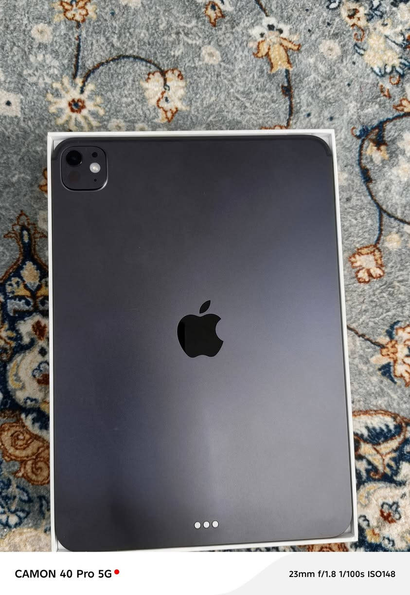 ipad 11pro M4
ايباد M4 بطاريته 95 نضافه 100 % كارتونته وملحقاته ويا 
ذاكرته 256 بعده بالضمان جديد كلش مستعجل على بيعته مكاني ناصريه وتوصيل موجود 
***********
