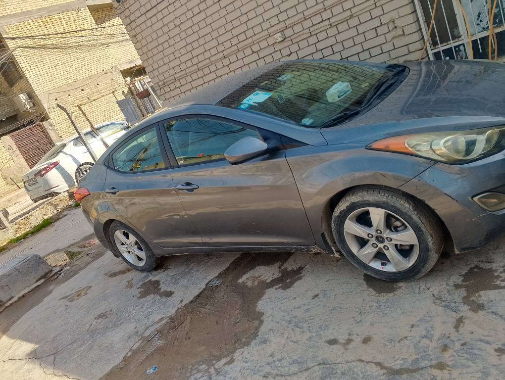 النترا 13 امريكي 
ماشيه 107 
كير مكينه خير من الله 
سياره حادثه امريكا ضرر بسيط بل دعاميه موجودة صور حادث 
بلعراق صبغ جاملغ اماميات وقبق صندوق بدون ضربة رقم للاستفسار *********** بغداد, العراق
