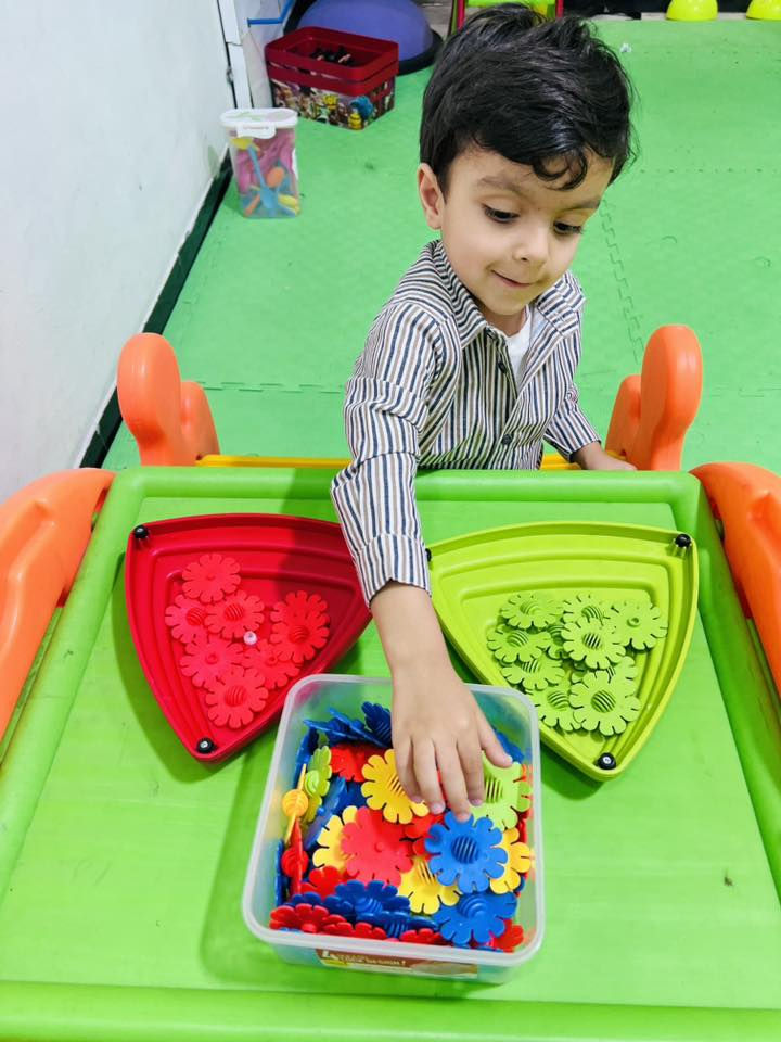 أكاديميه التميز لتدريب أطفال التوحد ومشاكل النطق والتخاطب وتنميه مهارات الطفل وتعديل السلوكيات وتوظيف المهارات 
وتاهيل وتدريب أطفال بطيى وصعوبات التعلم 
العنوان المنصور البيجيه 
الواتساب ***********
المركز مجهز بكاميرات 
وبأحدث الوساىل التعليمه 
ومناهج متطوره 
وكادر مختصص متطور 
ويدخل الطفل تتقيم شامل مجاانا 
ويصمم خطه هادفه حسب نقاط الضعف للطفل
