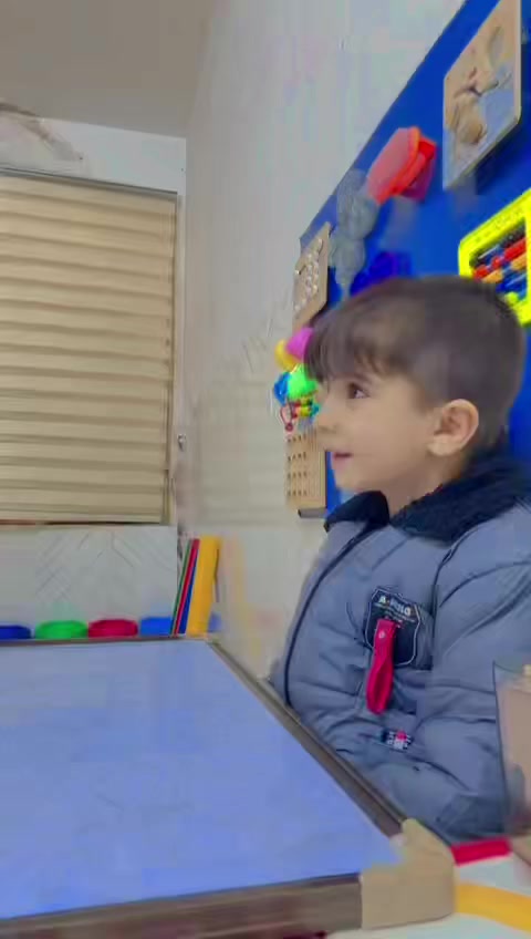 أنتَ مميز… حتى لو لم يستطع العالم أن يفهمك من أول مرة.
أنت قوي، حتى لو بدا طريقك أطول من غيرك.
أنت ذكي، حتى لو كانت طريقتك في التعبير مختلفة.

لا تخجل من اختلافك، فاختلافك هو قوتك الخفية.
أنت ترى التفاصيل التي لا نراها، وتشعر بالأشياء بعمق لا نشعر به،
ولك عالم جميل مليء بالألوان والأفكار والأحلام

للاستفسار:
الاتصال بالأرقام التاليه
***********
***********
العنوان فلكة ابو سمير
