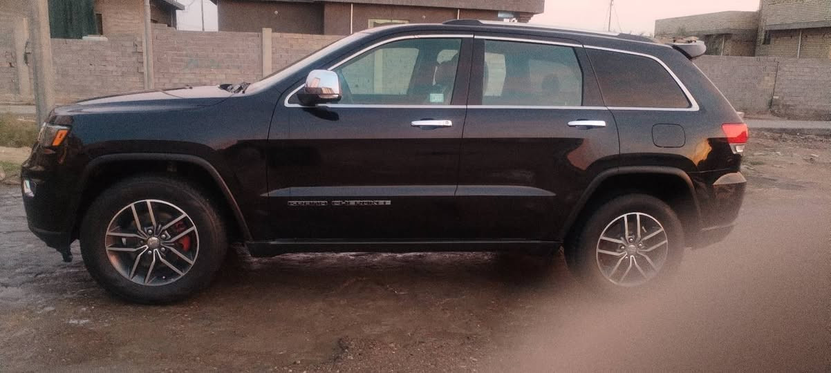 ٢٠١٧ مكفواله رقم بغداد وارد أمريكي فول موصفات تحول مباشر  سعردفترين ٣٥ ورقه وابيه مجال بصيط ***********
