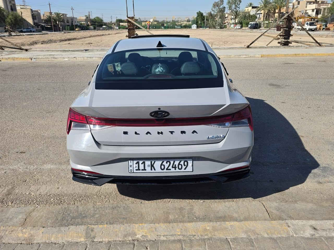 النترا موديل 2023 دخول جديد مرقمه بغداد باسمي هزه وسنويه كلهن جدد حادثه بسيط بدون راديترات كلهن علا وضع الشركه بدون ايرباك بيه تبديل بنيد اصلي نفس الون وجاملغ بارد السياره غراض السياره كلهن اصليات مابيه اي شي تجاري بدون صبغ حتئ الدعاميه بلاد ماشيه 50الف كيلو مو ميل
فول موصفات لمتد السياره
مكينه 2000دوش
بصمه ابوب
فول تحكم ستيرن
كشنات جلد
فتحه سقف
بصمه تشغيل
مانع انزلاق
مانع انحدار 
فول رادار
كشنات تدفئه
بك لايت لد
لايت لد 
شاحن وايرلس
شاشه ديجتال متصل بعد بيه موصفات  مكاني البياع حي المواصلات ***********
*********** بغداد, العراق
