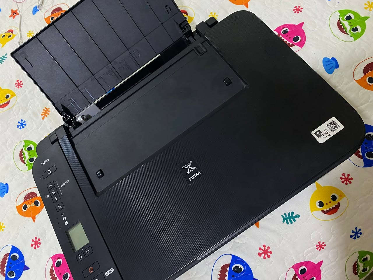طابعة كانون TS3340 طباعه واستنساخ واسكنر 
طباعه ممتازه ونضيفه كلش استخدام قليل تتطبع بسرعه وبدقه عاليه جدا نزلت نموذج عن طباعته تتطبع كرتات وستيكرات وصور سعرها 75 مع توصيل وياها كارتونه الوان جديده


**إذا كنت صاحب هذا الإعلان وتريد حذفه لأي سبب، رجاءا أرسل رسالة إلى الدعم الفني**