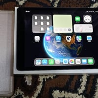 ايباد للبيع  ذاكرة 64 بطاريه 75  الجهاز ما مفتوح ولا بيه جلخ  نضافة 10...