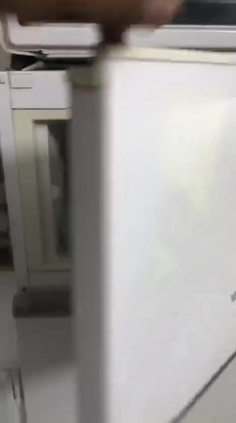 اغراض للبيع هفلان مقابل جامع سيد طيب
تواصل ع رقم ***********
