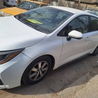 كورلا SE موديل ٢٠٢٠ وارد امريكي حادثهة ٥ قطع صبغ فقط بدون داخل سونار ب...