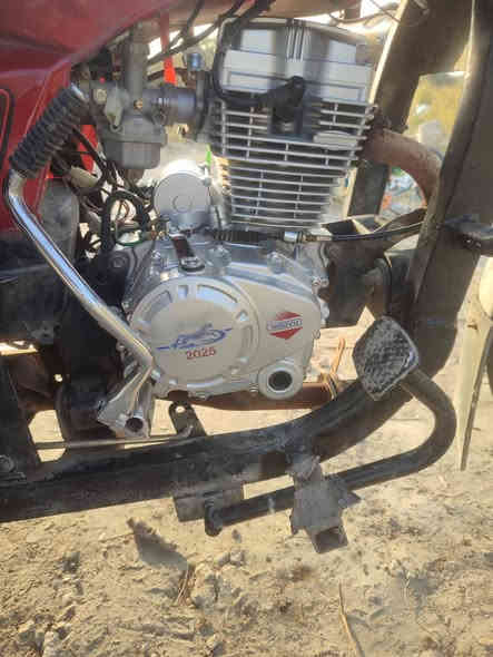 السلام عليكم ستوته موديل 18 اوراق مكينه 25 السعر واحد و200 المكان حله قضاء المحاويل***********
