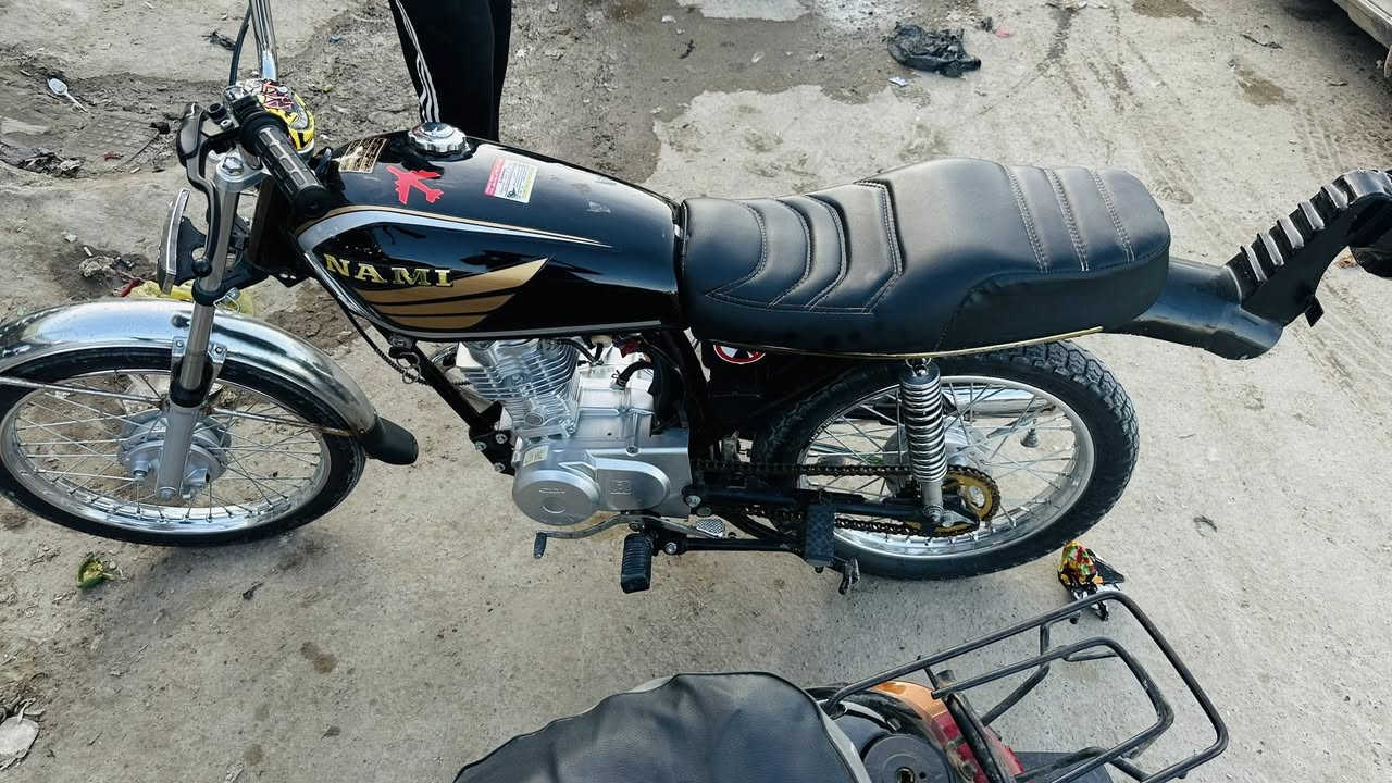 نامه 25 شاصي 17 ارشا المكينة بس كلجات بدلت البارحه وعينك على نضافة المكينه اي نقص مابيها غراضها كلة 25 سعر بالخاص


**إذا كنت صاحب هذا الإعلان وتريد حذفه لأي سبب، رجاءا أرسل رسالة إلى الدعم الفني**