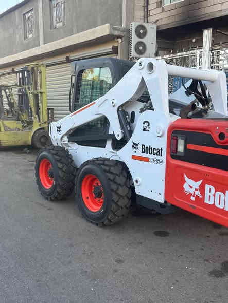 🚨بوب كات موديل ٢٠١٥  رقم سليمانية للبيع🚨  
جاهزة للعمل   بسعر مناسب  

للتواصل عبر الواتس اب 
***********
***********
