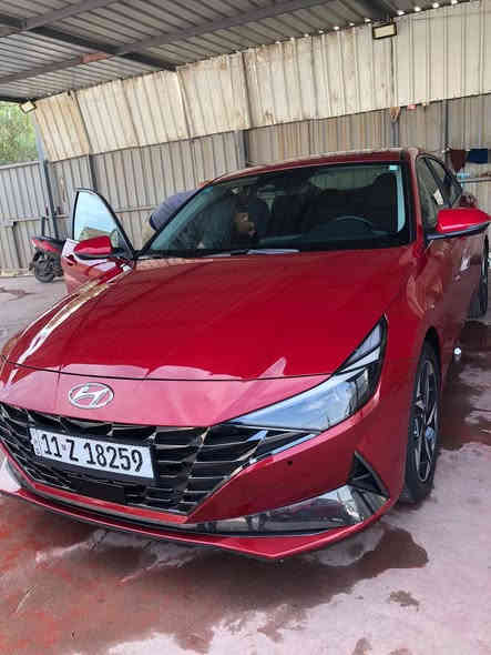 النترا لمتد 🔱 موديل 2023 لون احمر  للبيع ماشية ٣١
اعلى مواصفات بالنتراالسيارة مرقم بغداد 
السعر 185 أو بيها مجال قليل
للاستفسار         *********** 

واتساب / عادي

 مواصفات لمتد limited
١-بصمة تشغيل ابواب وصندوك. (بصمة ابواب لمس) 
٢-فتحة سقف ( سلايد روف ) 
٣-محرك 2000 دوش
٤-كاميره  خلفية دوارة
٥-رادارات 360 درجة ( امامي جانبي خلفي ) مع مانع التصادم الامامي والجانبي والخلفي
٦-التحذير عند فتح الباب 
٧-تحكمات ستيرن 4 جهات 
٨-دشبول شاشة 4 وضعيات للعدادات
٩- 3 وضعيات قيادة ( عادي سبورت ذكي ) 
١٠- مثبت سرعة ذكي ( التحذير عند مغادرة المسار )
‏١١-Auto Hold حساس الازدحام
١٢-الهاند بريك بصمة
١٣-شاشة بلازمة حجم كبير لمس تدعم نظام الابل كار بلي والاندرويد اوتو بدون كيبل يربط التلفون واير ليس و GPS  
١٤-شحن واير ليس 
١٥-ويل كب ١٧ مميز 
١٦-نظام الصوت Bose عدد السماعات 8 
١٧-تشغيل عن بعُد 
١٨-اشاير بال مري
١٩-اضواء ترحيب عند الاقتراب 
٢٠-لايت لد 3عدسات وسكنات لد 
٢١-كشنات جلد لون اسود 
٢٢-نقطة عمياء
٢٣-تدفئة بالكشنات
٢٤- لد متغير الالوان 12 لون على طول الدشبول
٢٥- كير اوتماتيك و S عادي
٢٦-تحديد مسار وقيادة ذاتية  ورادار امامي 
٢٧- مانع انزلاق

حادثهة دعاميه اماميه وخلفيه وراجعات نفسهن
