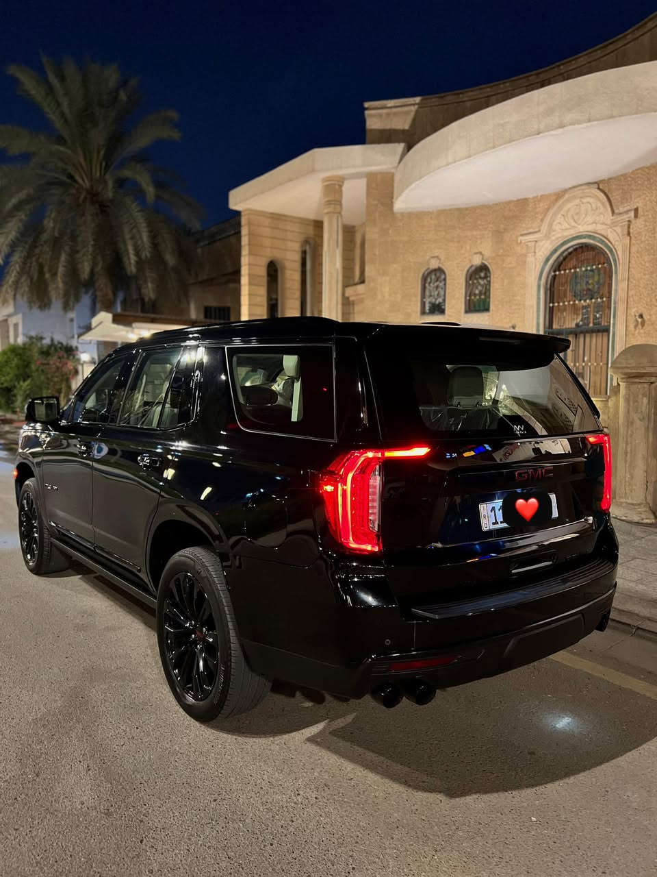 سلام عليكم اخوان
***********📞

📌السعر 567 ورقة وبي مجال 

جمسي يوكن GMC 2023  دنالي✈️ 
فول فول مواصفات 1/ 1 خليجي وكالة المنصور كفالة عامة كير مكينة شرط الفحص 

⚡️مغلفة بالكامل 

رقم بغداد باسمي تحويل ثاني يوم 

المواصفات____________
▪️محرك 6.2 V8 
▪️مقاعد جلد vib اوف وايت 
▪️ويل 22 انج 
▪️دخول ذكي بدون مفتاخ 
▪️جكات كهرباء 
▪️حساسات امامي خلفي 
▪️رادارات امامي وخليفي مع نظام مانع التصادم التلقائي
▪️كامره 360 
▪️دبل اكسل 
▪️حساسات امامي خلفي 
▪️مقاعد كهرباء امامية وخلفية      بالأضافة الى التدفئة والتبريد
▪️داته شو 
▪️شاحن لا سلكي 
▪️بانوراما 
▪️صندوق كهرباء 
▪️دوسات كهرباء 
▪️ثلاجة لغاية درجة - 5❄
▪️لايتات زنون LED 
▪️شاشات خلفية
▪️نظام المساعدة ع الطريق مع 
▪️المؤشرات الجانبية 
▪️علامة GMC اماية ضوئية 
▪️انظمة قيادة متعدده
مكان السيارة بغداد حي جامعة 
مواصفات دنالي معروفة متخلص

📍مكان سيارة بغداد
