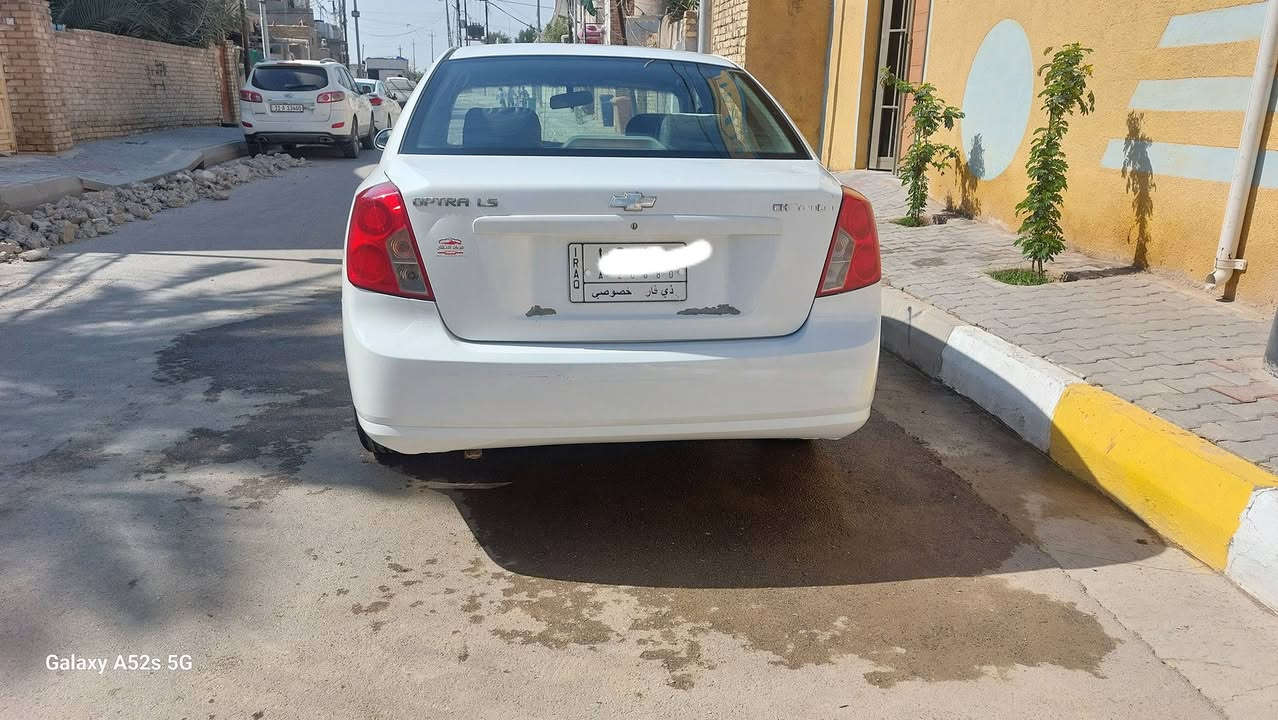 السلام عليكم
اوبترا موديل ٢٠١٠ رقم ذي قار مشروع وطني 
مكفوله من الضربه والتبديل بس هلالات الجاملغات الخلفيه صبغ ..مكينه كير تبريد حداديه مكفولات..

السعر 75وبيها مجال
للإستفسار 
***********
***********
مكان السياره كوت
