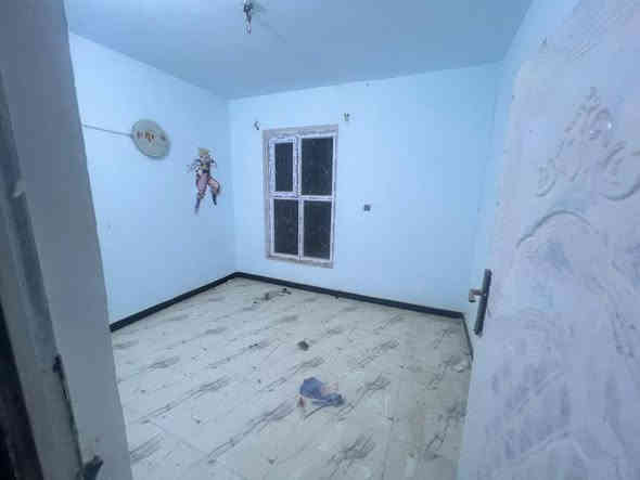 دار للايجار مساحة 150 متر 🏠
الموقع: حي الفرات – مجمع توحيد

مواصفات الدار:

الدار جديد ونظيف جدا

طابقين

الطابق الارضي يحتوي على:
• غرفتين نوم كبار
• صالة كبيرة
• مطبخ
• مجمع صحيات داخلي وخارجي
• حديقة
• كراج

للأستفسار الاتصال ☎
 ***********
 ***********
📍 مكتب البروج المشيدة للعقار
حي الفرات شارع الصب من جهة التسفيرات 
نستقبل جميع العروض (بيع – شراء – رهن – إيجار)
