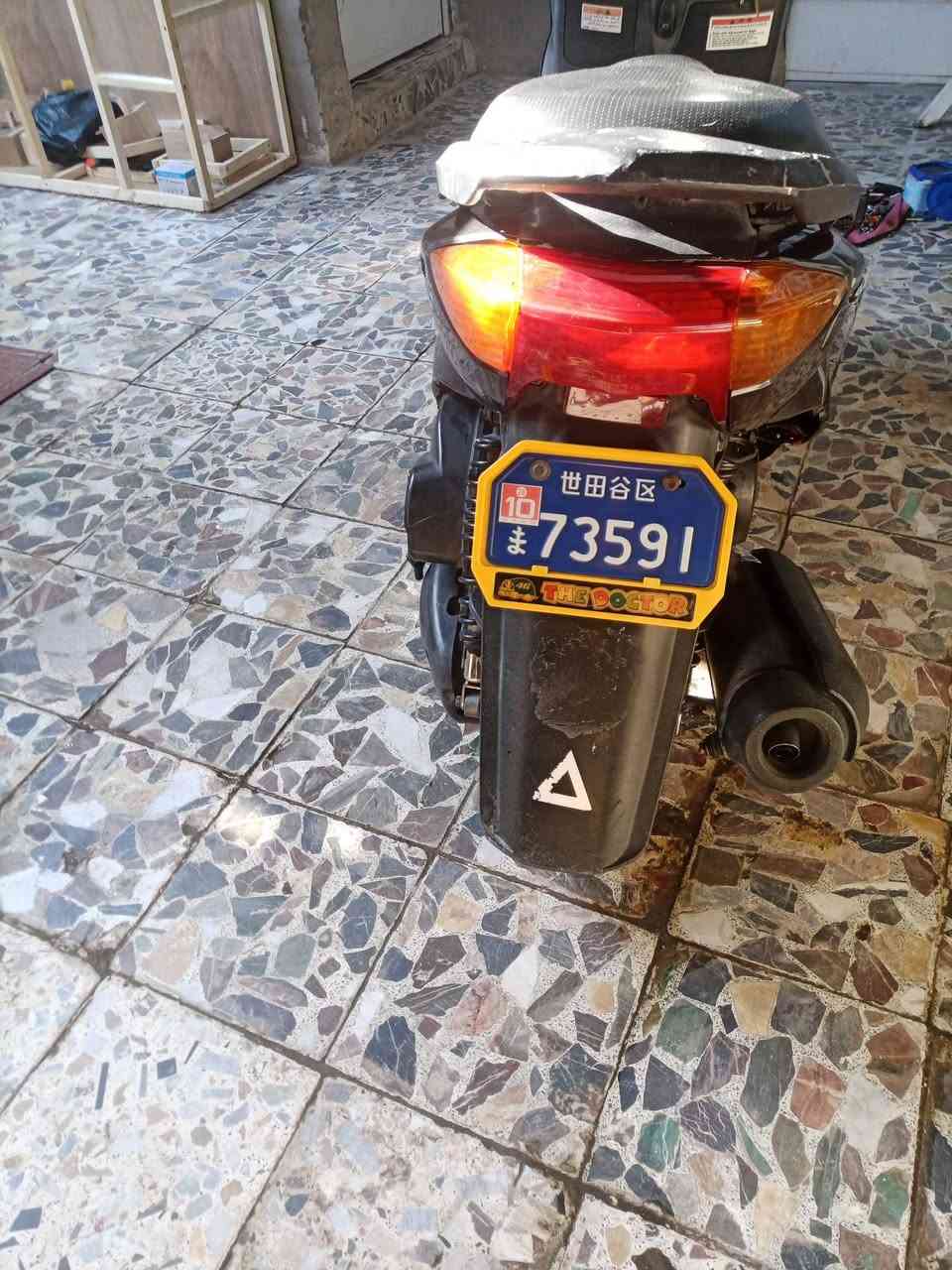 السلام عليكم دراجه سكنس 110نثيه دراجه خير من الله نكره سلف كلشي شغال بيها مراوس بدراجه بريز فقط أو للبيع مكاني الطالبيه *********** علمن الدراجه كوم حديد اكفل بس سرقه
