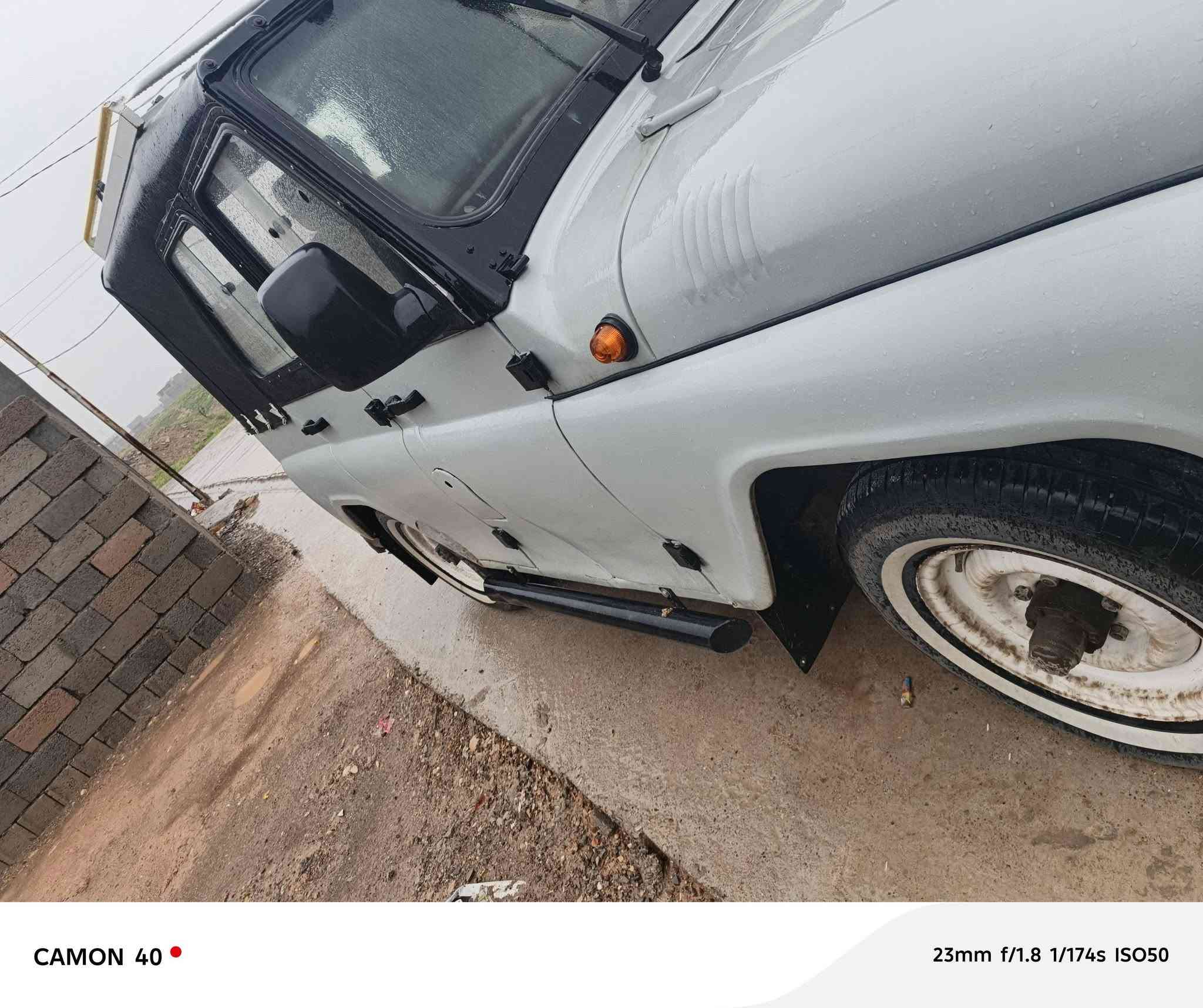 للبيع موديل ٢٠٠٠نضيفه فول مكفوله من دعاميه لى دعاميه بدون سعر ٧ بيهه مجال ***********
