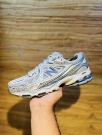 نيو بلنس باله امريكي اصلي  اصدار حديث  1064 X قياس 42.5 طول القدم27.5 ...