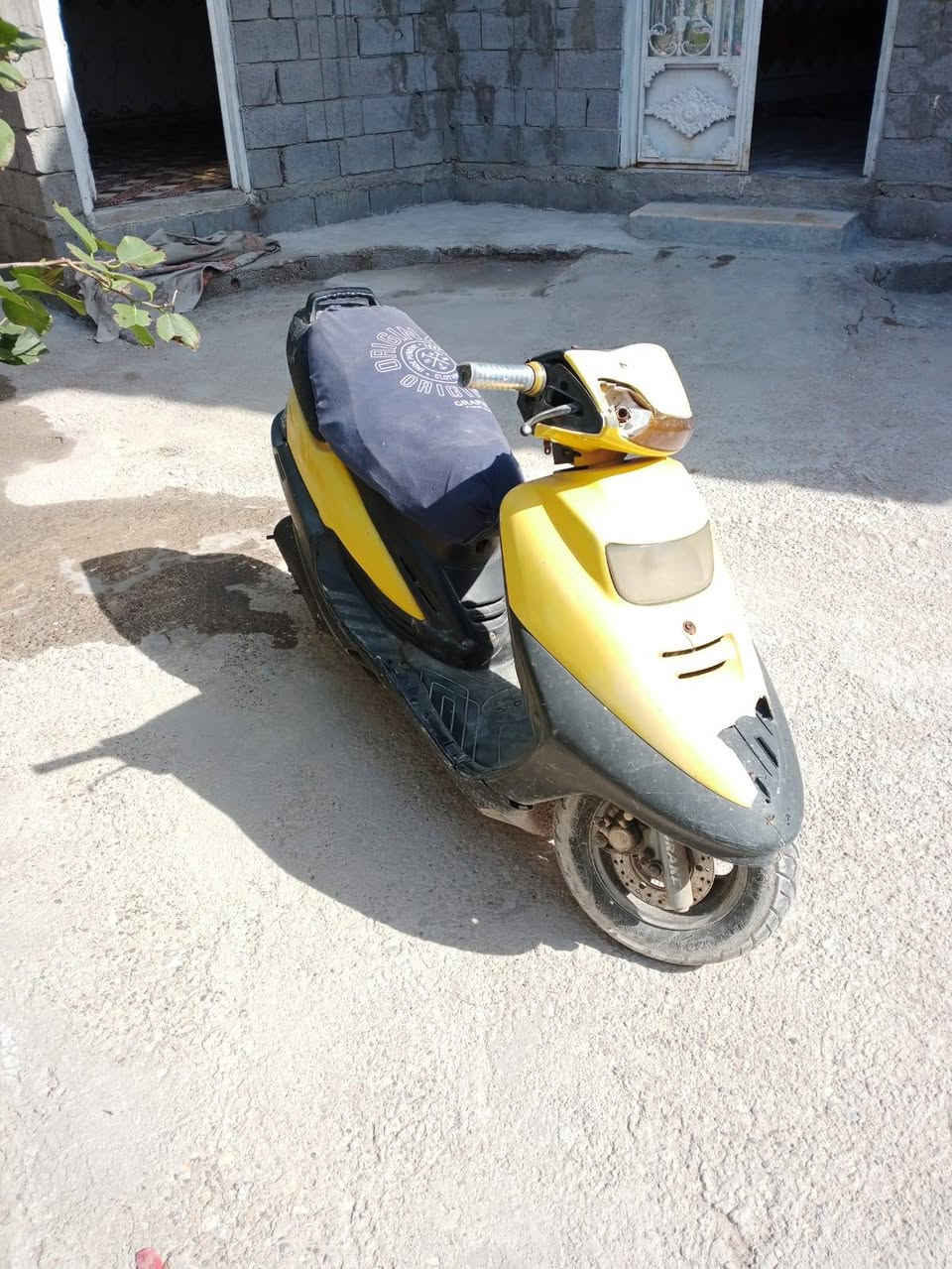 سلام عليكم دراجه فراشه للبيع ***********
