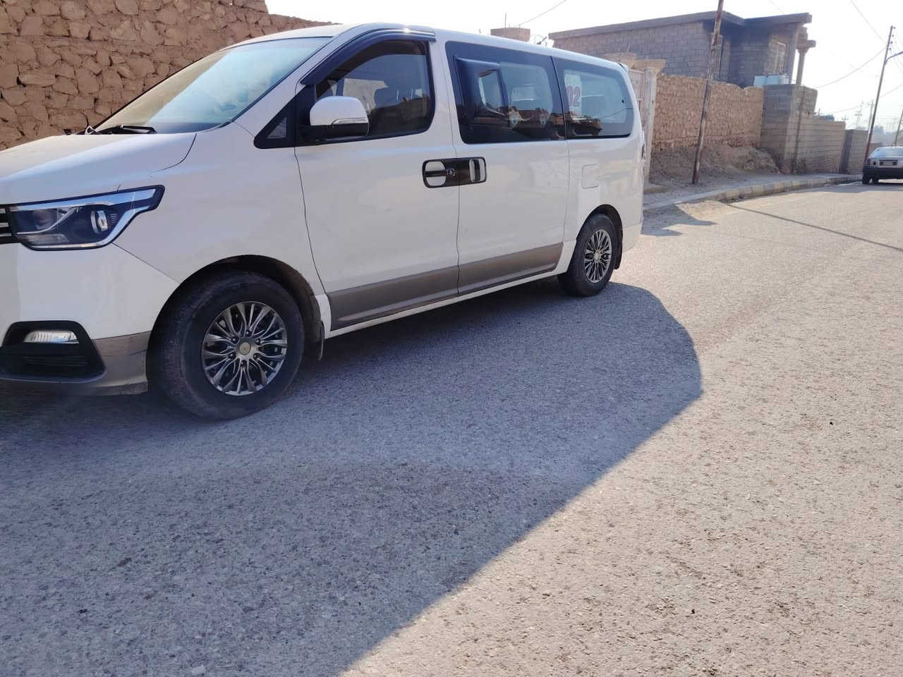 للبيع سياره ستاركس 2020 محرك مفتوح مكفوله كفاله عامه مصفره هيه وغرامات ما عليها الف وما تصرف عليها الف جاهزه من كل شي رقم بغداد تحويل مباشر ***********
