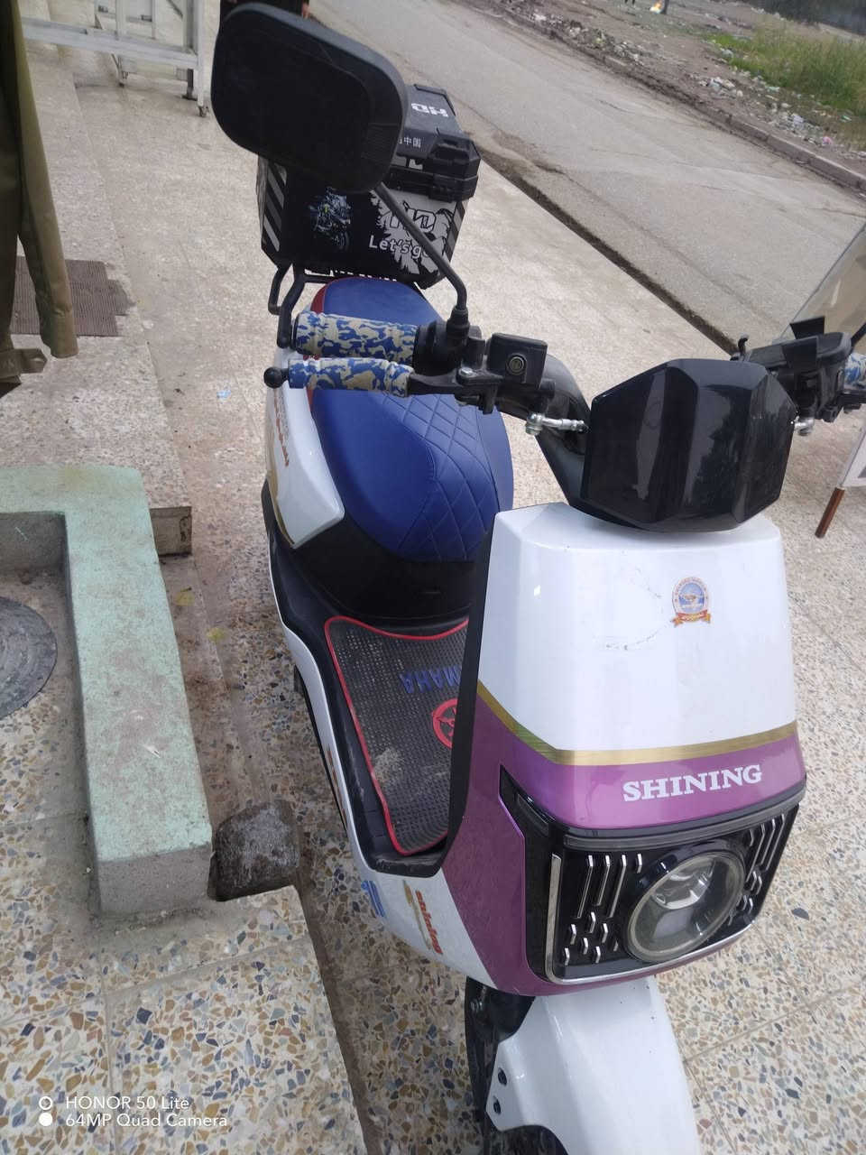 ماطور الكهربائي شحن فول الفول
للبيع موبايل ***********
