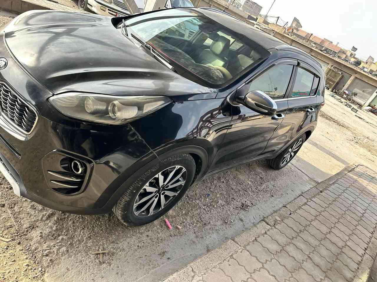 السلام عليكم
للبيع كيا سبورتج وارد أمريكي GDi 2017 
محرك 2024 رقم بغداد 
حادث قطعتين جاملغ و بنيد 
مواصفات EX 
كشنات جلد 
كشن السائق كهرباء 
تدفئه كشنات اماميه 
بصمه 
اشاير ب المري 
٣ وضعيات قياده 
السعر ١٤٣ و بيها مجال حك الجيه
مكان السياره بابل / الحصوه
***********
