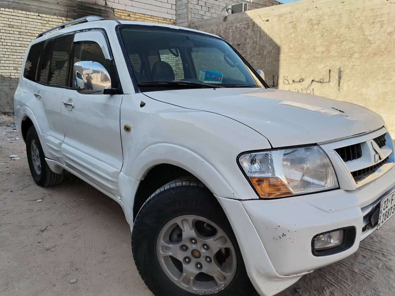 السلام عليكم بايجيرو موديل 2002 رقم اربيل الدولي سنوية 2031  ستوهة صاعده هزة حدادية جديدة تخم تاير جديد باتري جديد تريد وكالة او تحويل مكفوله من الكص والكلبه بيه رشات صبغ ابيع عام محرك حجم 3000 جاهزة من كولشي فقط التبريد راديتر مزروفة فاتحة تحتاج ليحم وشحن غاز  شاشة اندرويد كامرة خلفية بيع مراوس مكاني نجف كوفه السعر 60 بيه مجال اتصال واتساب ***********@ @***********
