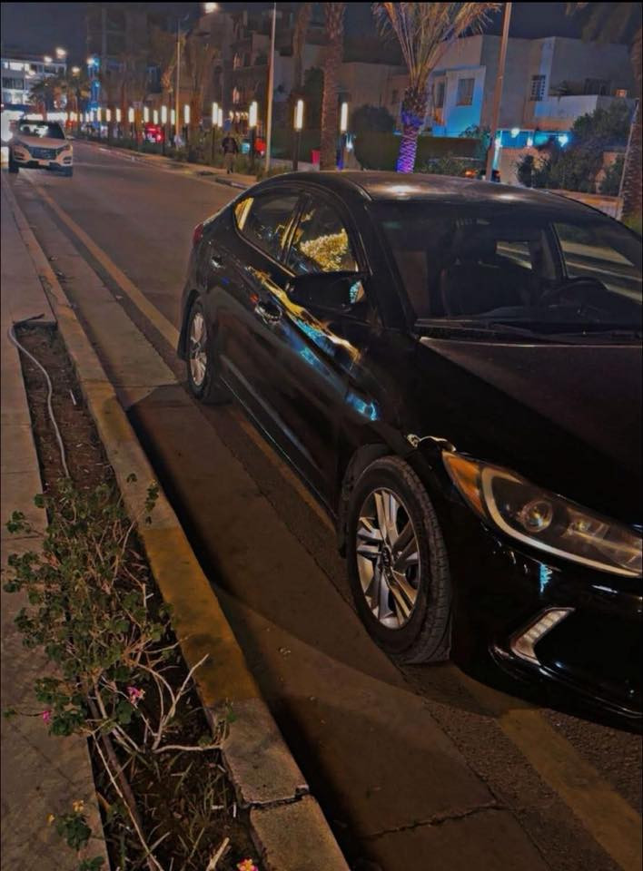 بسعر اكسنت  
النترا 2017

السياره ناعمه 
جداً جداً 
محرك كير صدر درجه اولى 
تبريد ثلج
سياره كامل مواصفاتماعده الفتحه 
اربع قطع 
صبغ بدون 
دواخل وبدون ايرباك للجماليه تراي للشمال ناعمه جداً ماشيه 81 الف ميل مشيها قليل جداً صدر جديد تخم تاير جديد

رقم بغداد مكانها بغداد

السعر 105$ بيها مجال

رقم راعيها ***********
