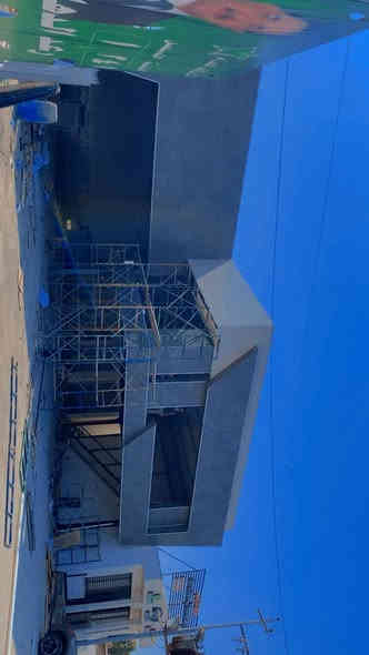 السلام عليكم كادر متفرغ حدادة وتغليف واجهات بورسلين وفرونتك وجميع الواجهات نعمل على المتر السكن نجف ونعمل بجميع المحافضات *********** واتساب
