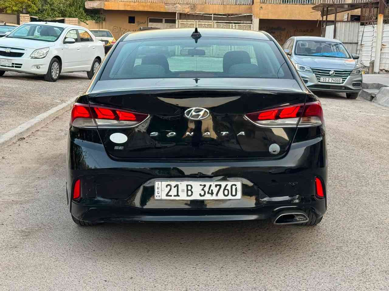 سوناتا 2018 للبيع 
وارد امريكي اخت الكلين صور الحادث بلمنشور بيهة صبغ شبرين بلبنيد فقط 
كير مكينه صدر نضيف جداً 
رقم سليمانيه بااسمي 
مكاني بغداد 
السعر :- 120 وبي مجال بسيط 
للاستفسار :- ***********
