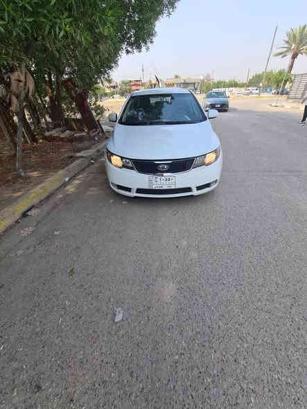 السلام عليكم ...كيا سيراتو ..موديل 2011الون ابيض خليجيه .بيه كم قطعه صبغ اثر طخات خفيفه..مكينه q600دوش،..السياره جازه ..كير ومكينه وتبريد خير من الله....شاشه وكامره خلفيه ..تحم تاير تراي وين تريد .رقم بغداد تحويل مباشر،..السعر،(89$)والشراي،يدلل..والسونار موجود ..العنوان بغداد الكرخ شهداء السيديه قرب تقاطع درويش،..ولمعرفه التفاصيل اكثرر
الاتصال على الرقم ***********...علي تحياتي للجميع
