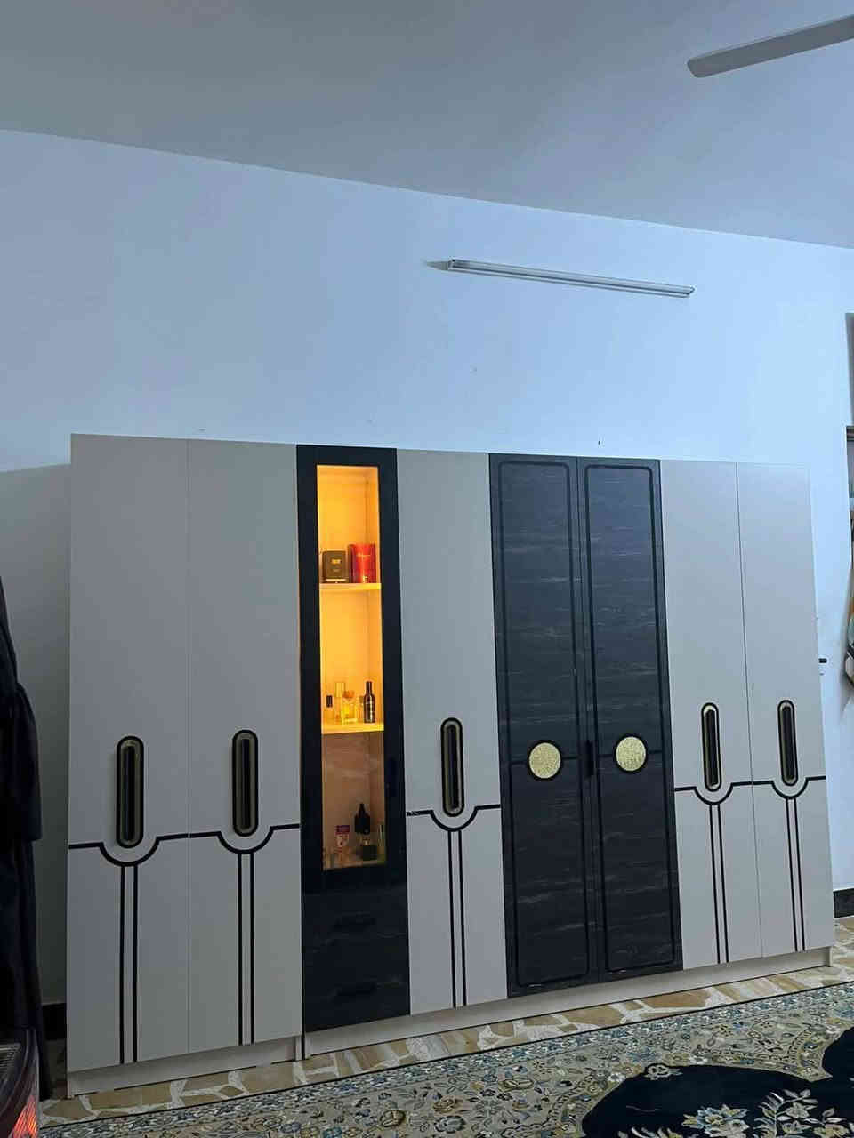 للبيع غرفه تركي قطع 7 سعر 750 زوليه 3x5 سعر 75 وعنوان كرمه رقم *********** للإستفسار
