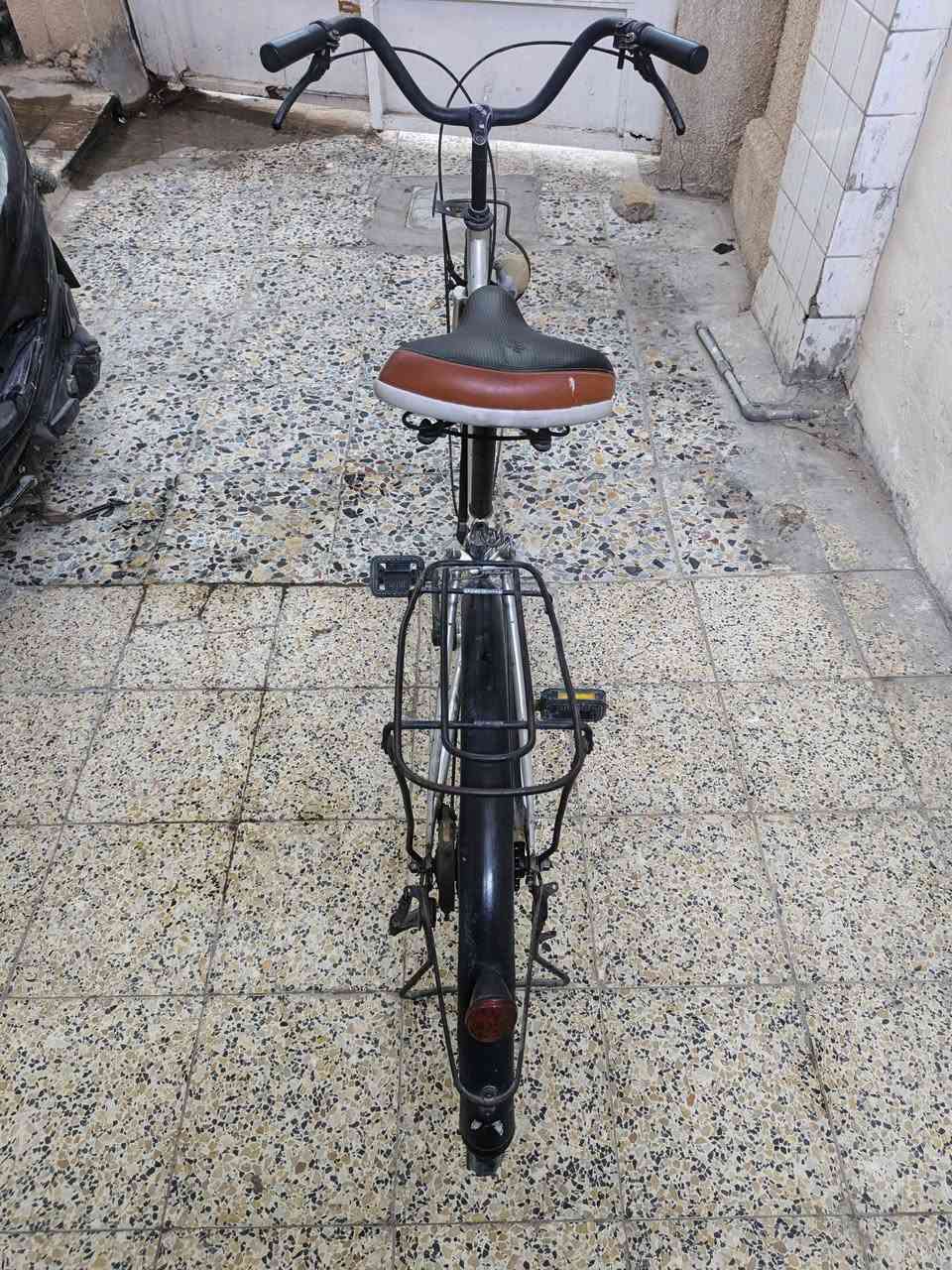 بناتي كامل شغال بيع سريع ٤٠ الف بغداد مدينة الحرية ***********
