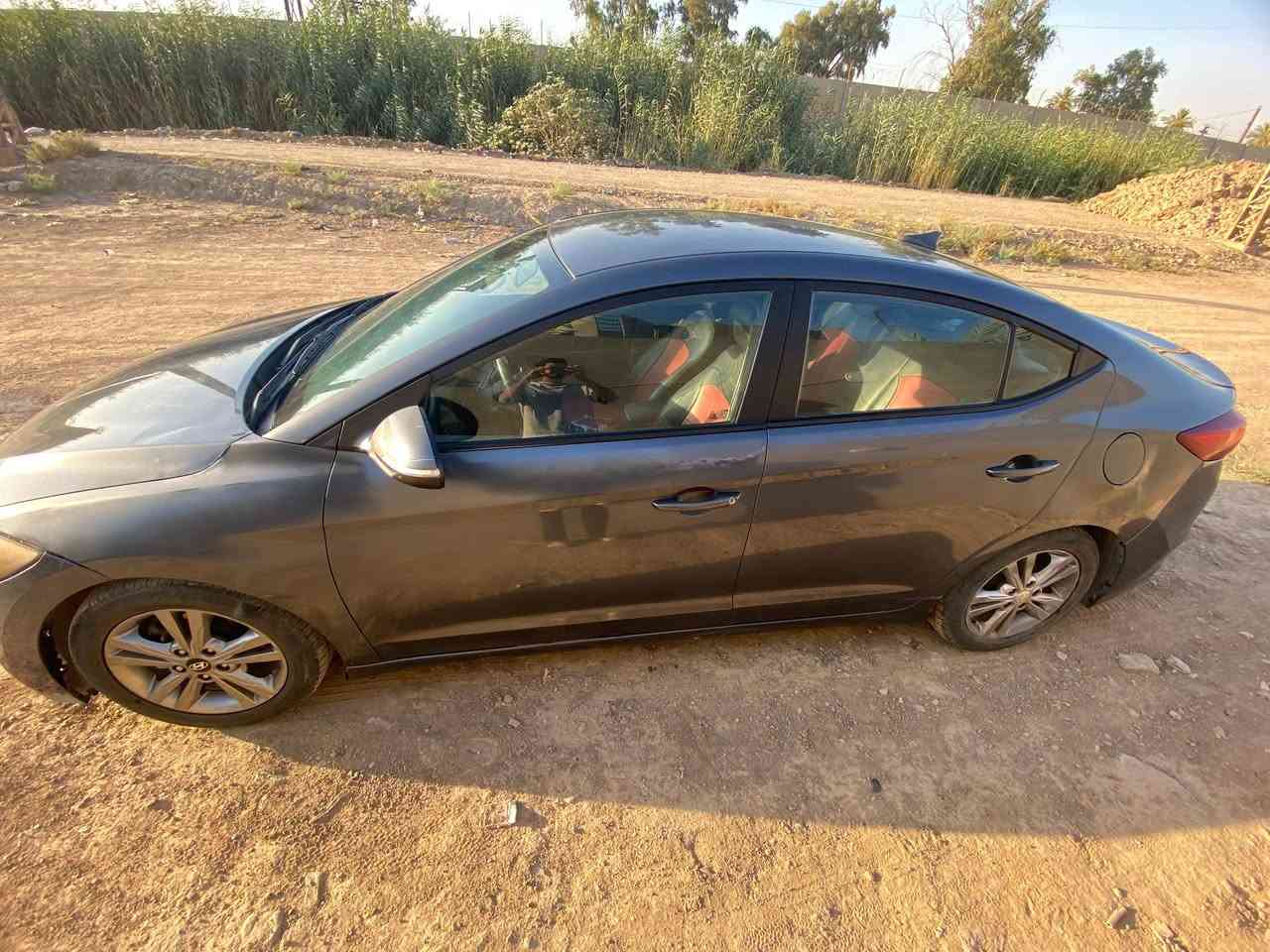 النترا 2018 للبيع محرك 2000 دوش ماشية 300km مواصفات فول عدا الفتحة تدفئة كشنات وستيرن السيارة جاهزة مكينة تبريد كير كلشي مكفول السعر 110 العنوان ابي غريب مجمع نجمة 
للاستفسار ***********
