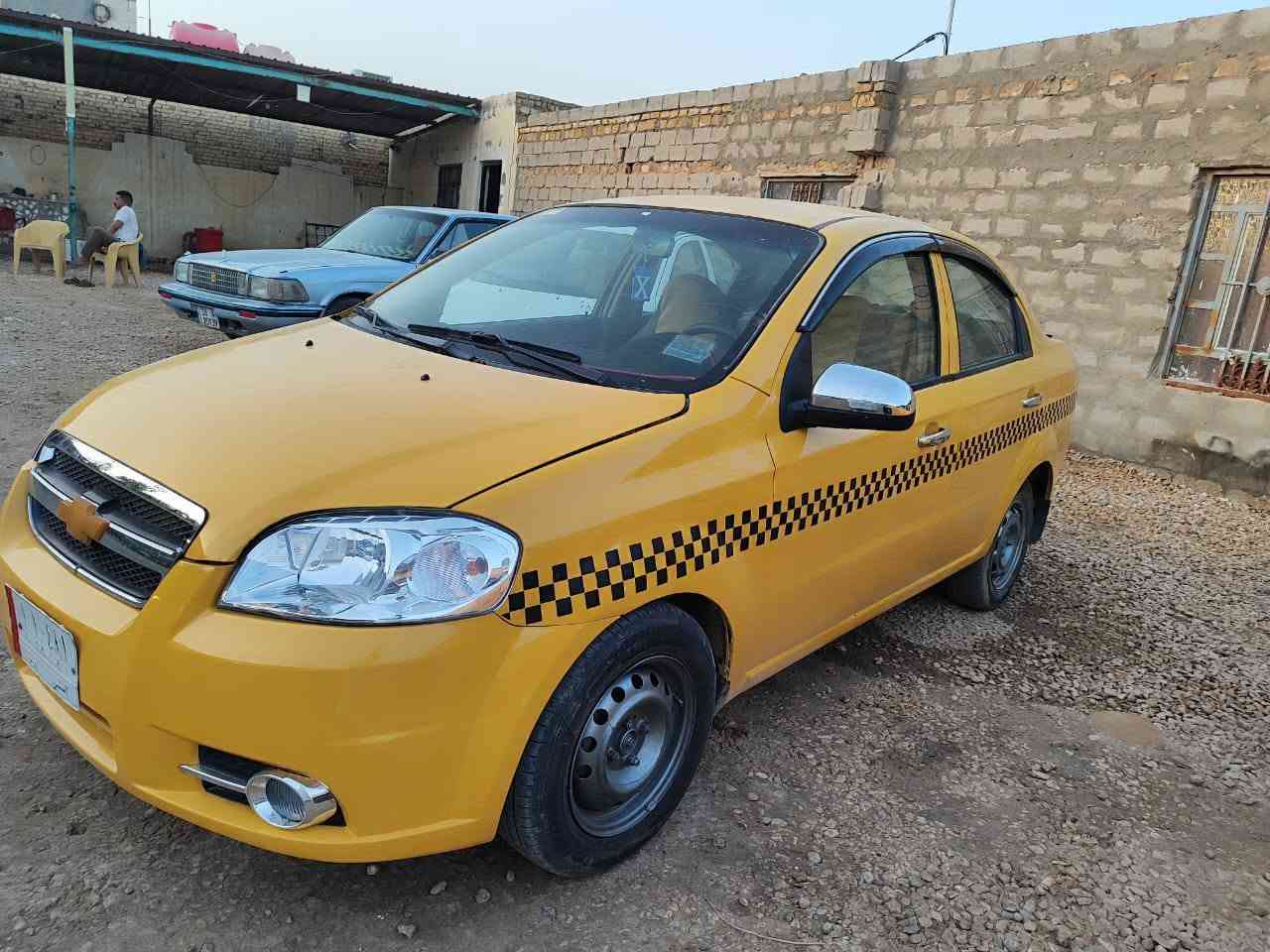 افيو موديل 2008 حلو مكينه جديد بيه طخات كلش بسيط  مشروع وطني مكان ناصريه ***********
