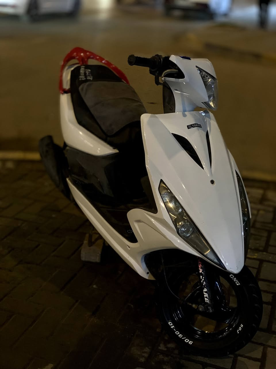 السلام عليكم ماكس مضلع للبيع الدراجه نضيفه مثل ما موضح بالصور كهربائيات كلها شغاله بس باتريها ضعيف عوزها باتري المكينه خرسه بيها صالنصه توبو كاربون السعر 600وبيها مجال متواجد واتساب ***********
