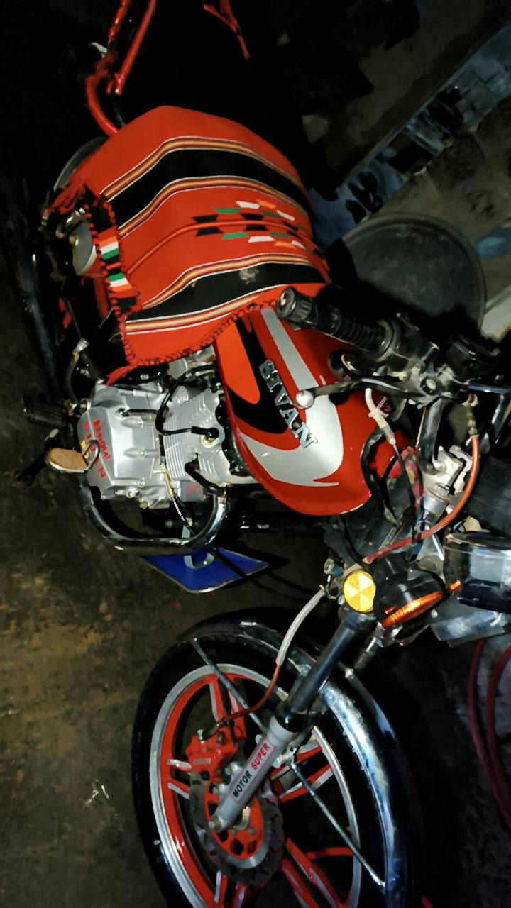 السلام عليكم درجه سافان موديل 2024 لبيع درجه نضافه فول مكاني بابل الإسكندرية وراق صولي رشراي يتصل عله الرقم السعر 600    ***********
