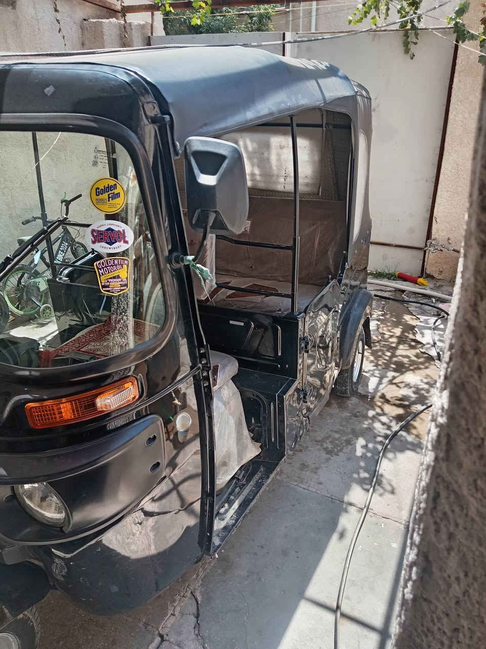 السلام عليكم تكتك للبيع مكينه برغي ما مفتوح بيهة   موديل 22شهر 10  رقم وسنويه كربلاء مشروع وطني تحويل ثاني مكاني الحسينيه الراشديه ***********
