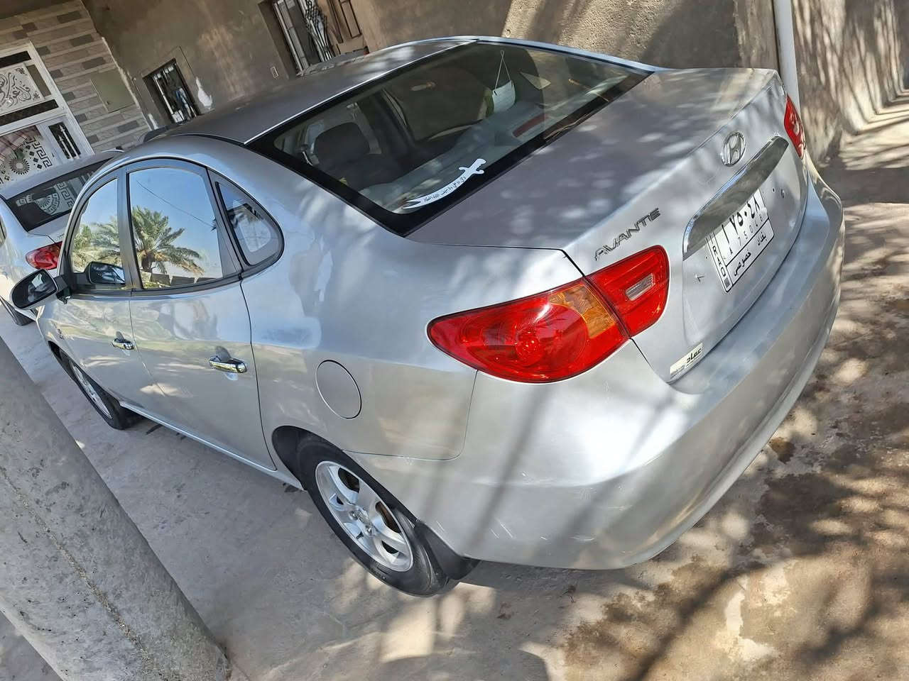 السلام عليكم هونداي افانتي 2009محرك 1600 بيه اربع قطع رش فقط رقم بغداد للاستفسار الاتصال *********** السعر 100وبي مجال
